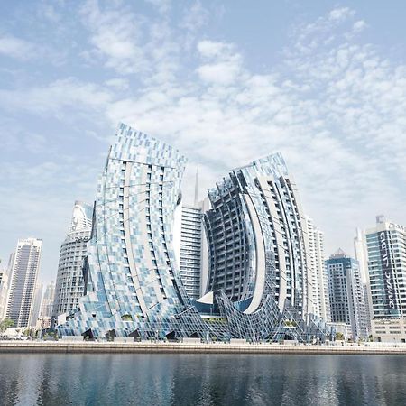 Lusso Hometels J One Business Bay Дубай Екстериор снимка
