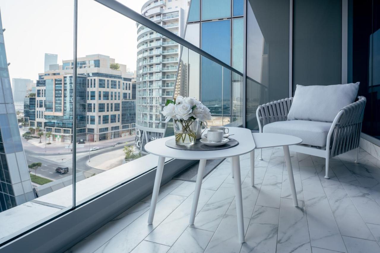 Lusso Hometels J One Business Bay Дубай Екстериор снимка