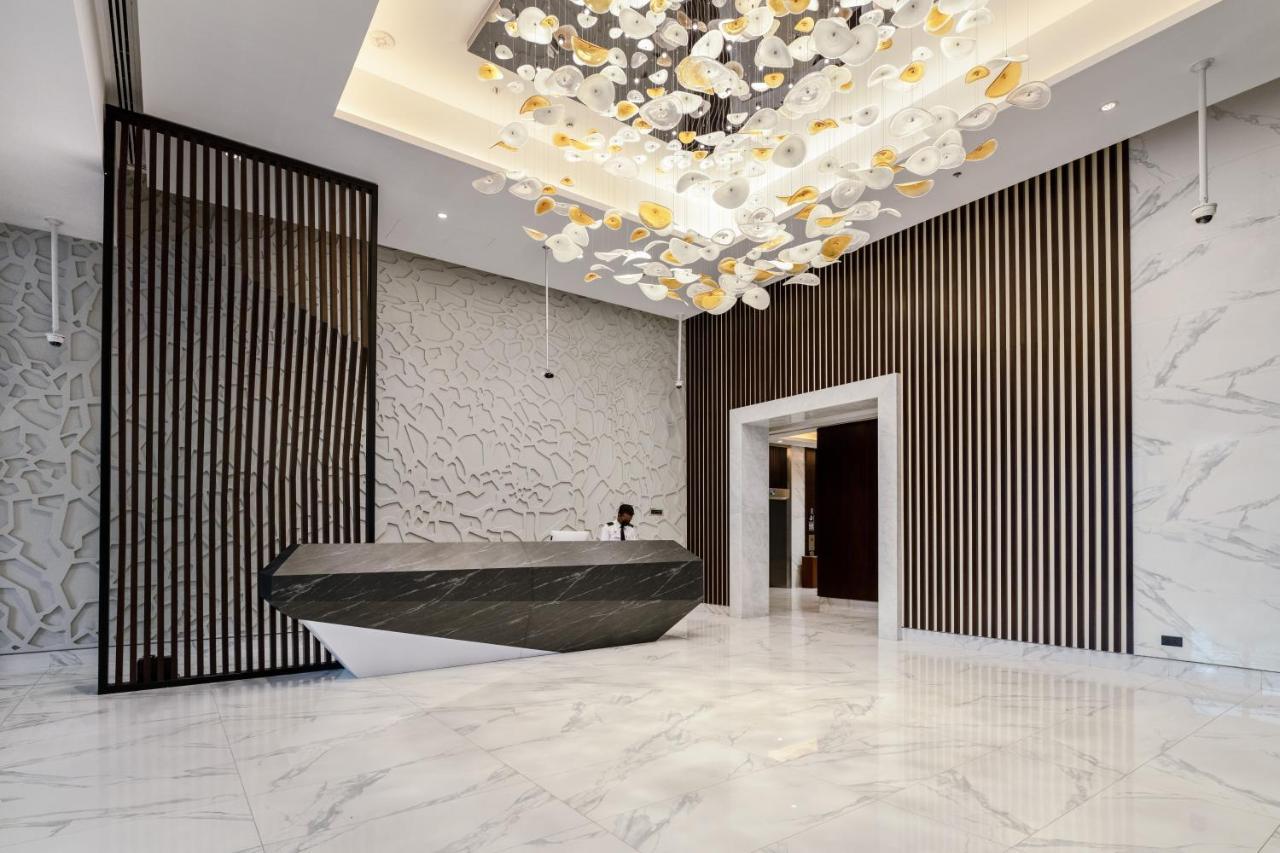 Lusso Hometels J One Business Bay Дубай Екстериор снимка